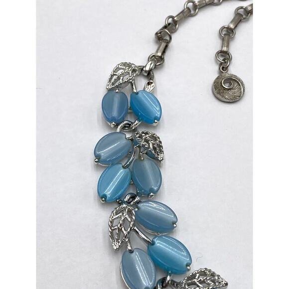 Lisner Vintage Necklace Thermoset Blue 19.5 Signed Hook Clasp Estate - Picture 7 of 10